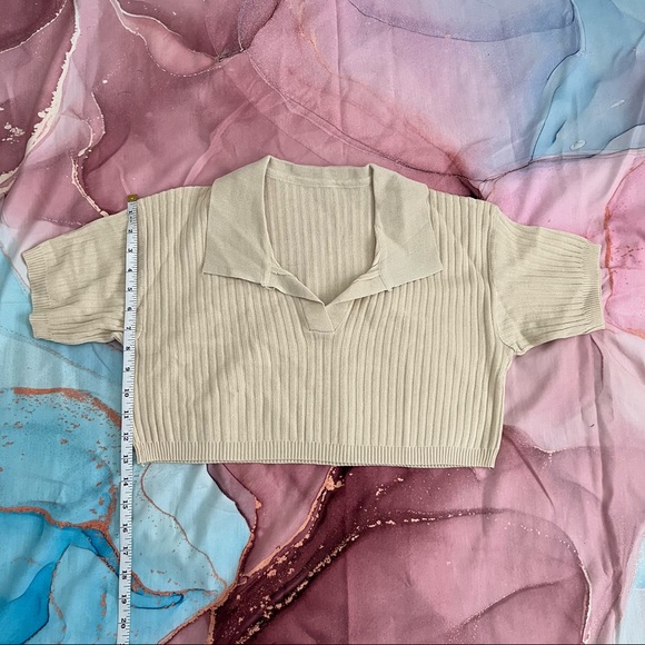 Cropped Shirt - Picture 2 of 6